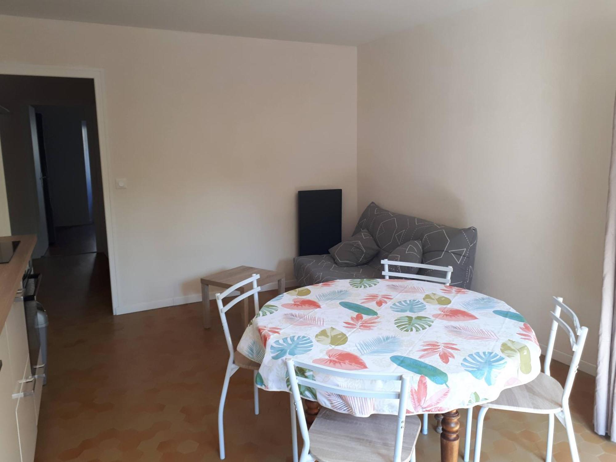 Le Pouvoir Des Fleurs, De 2 A 4 Personnes Crots Extérieur photo